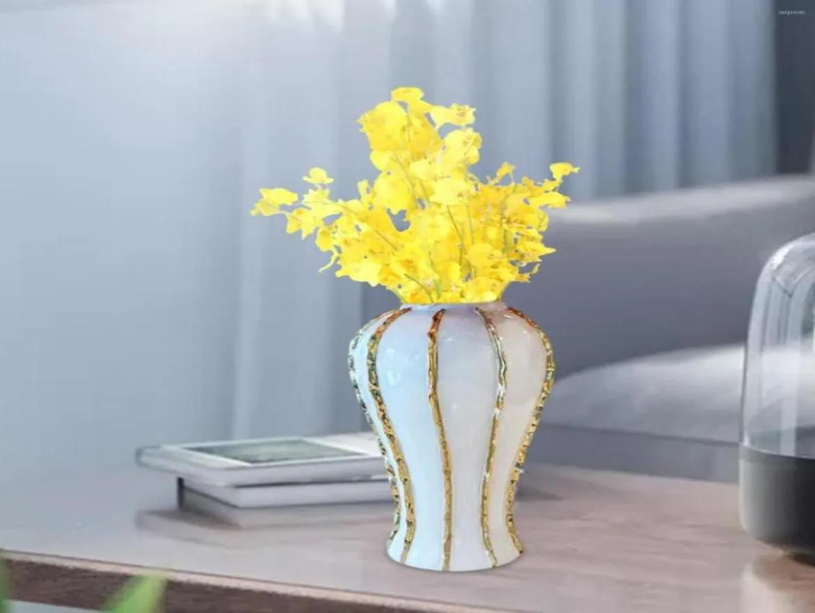 Bouteilles de stockage Vase de temple de pot de gingembre de luxe en céramique blanche et dorée avec 6270451