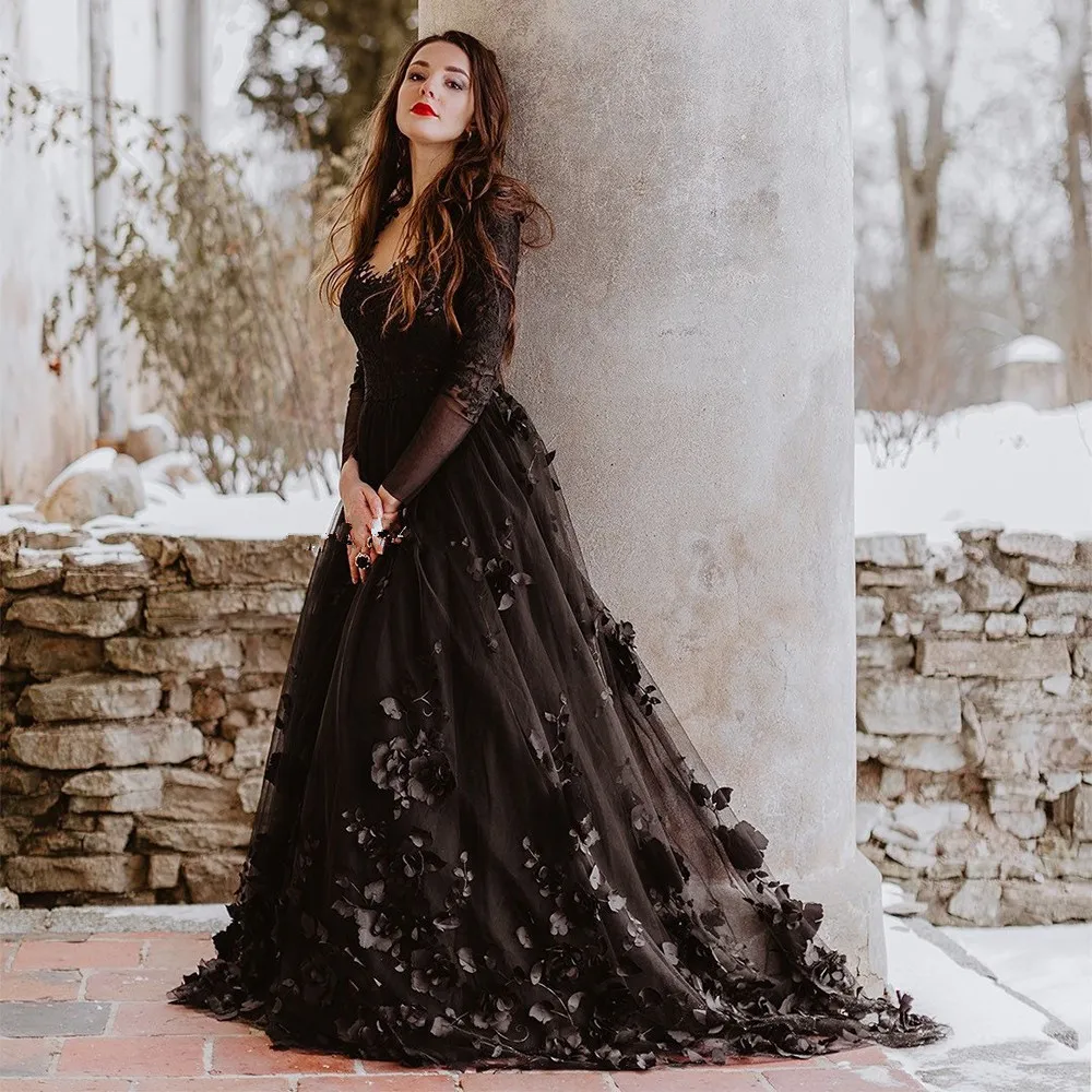 Black Long Sleeve Gothic a-line Wedding Dresses 2023 Retro 3D Floral Lace-up Corset Garden Beach bohemian Bridal Gowns