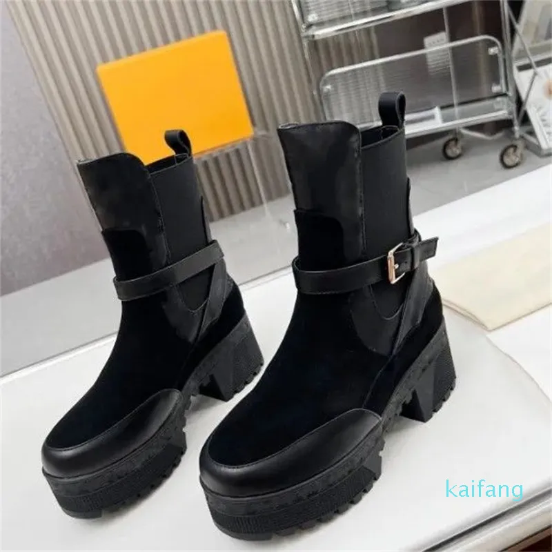 Lyxdesigner Ruby Flat Low Ankle Boots Winter Martin Shoes Trim dragkedja gummisula sneakers