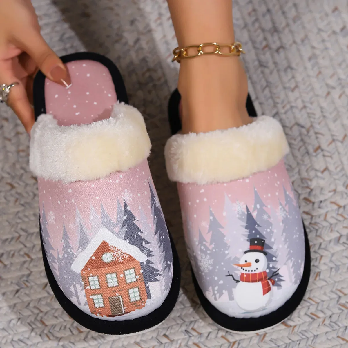 Slippers Fluffy Women Home Plush Snowman Designer Winter Shoes Ladies 2023 Christmas Elegant Casual Platform Fur Slides Warm 231120