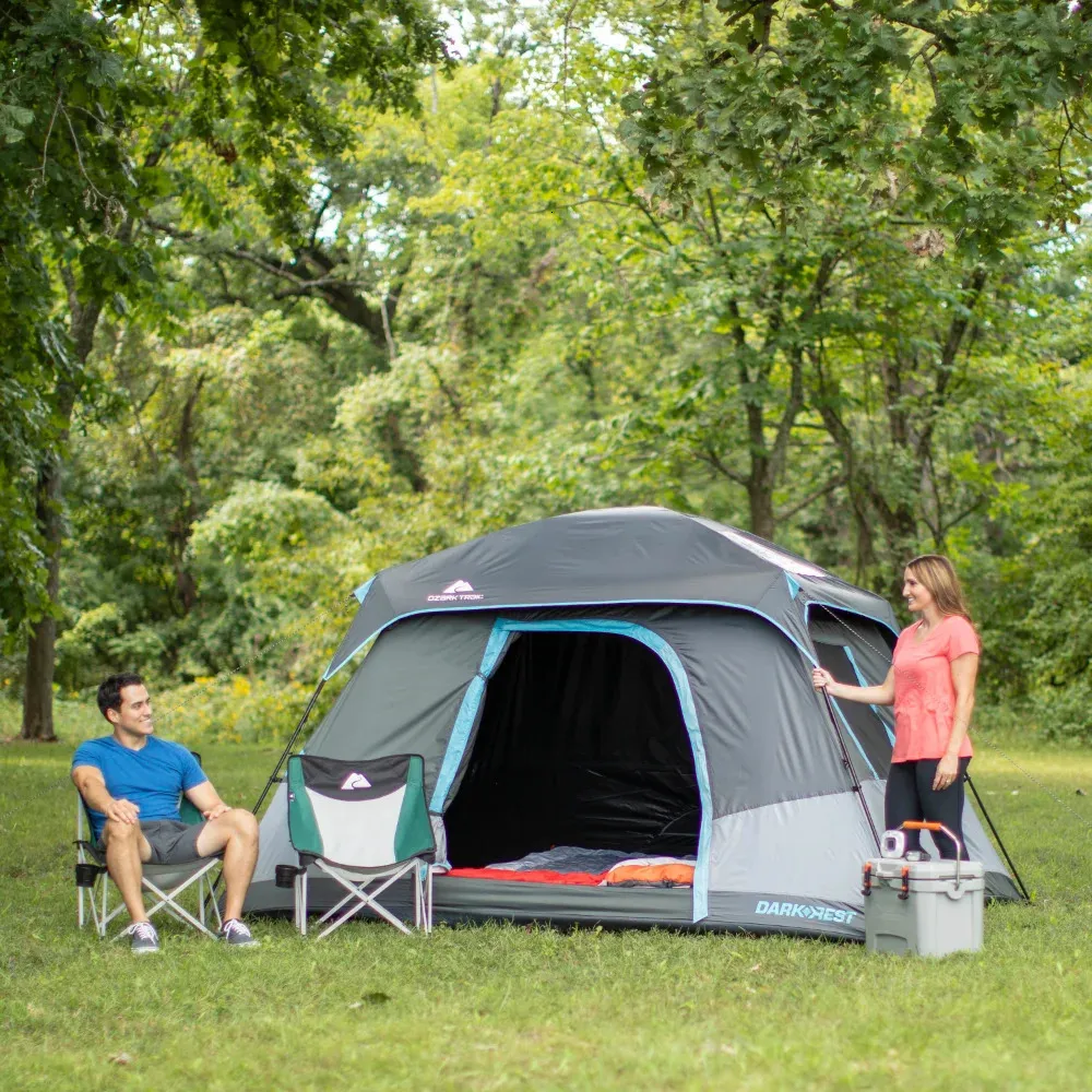 Dark rest top cabin tent