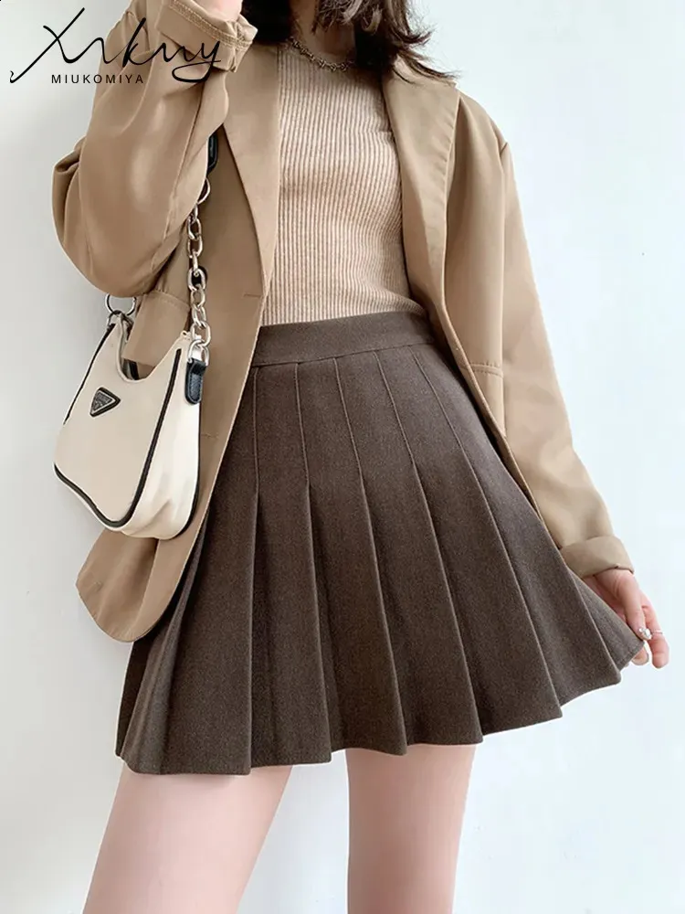 Womens Mini Wool Skirt For Autumn Winter: High Waisted Pleated