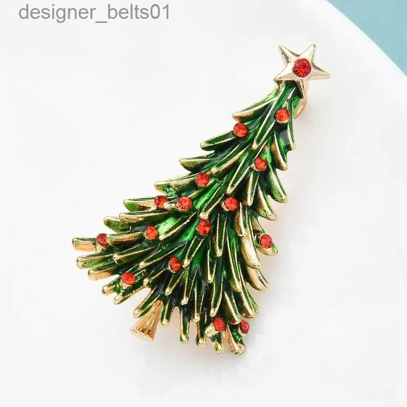 Christmas brooches and pins deals