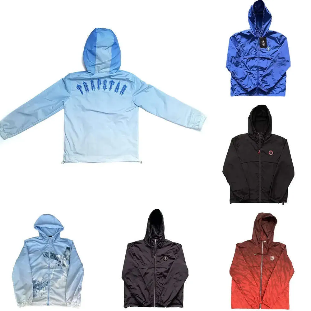 Mode nya höga män Trapstar Jacket Sportswear 2023 Irongate T WindbreakerBlack till toppkvalitet broderade brev Kvinnsxtäcksol