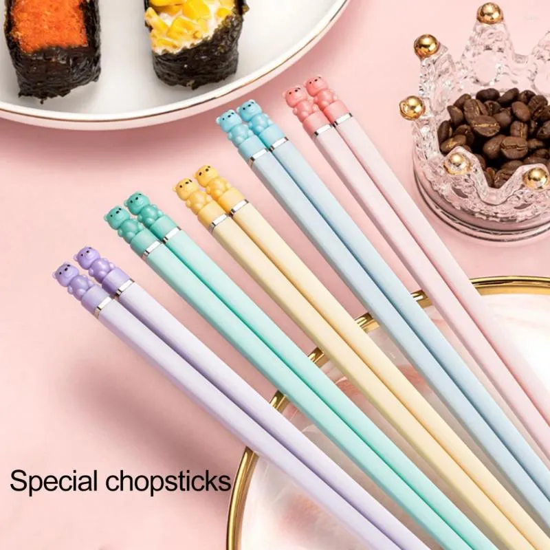 Chopsticks Bear 1 Set -grade Design Alta durezza Paintless Dining PET Utensile da cucina color caramella