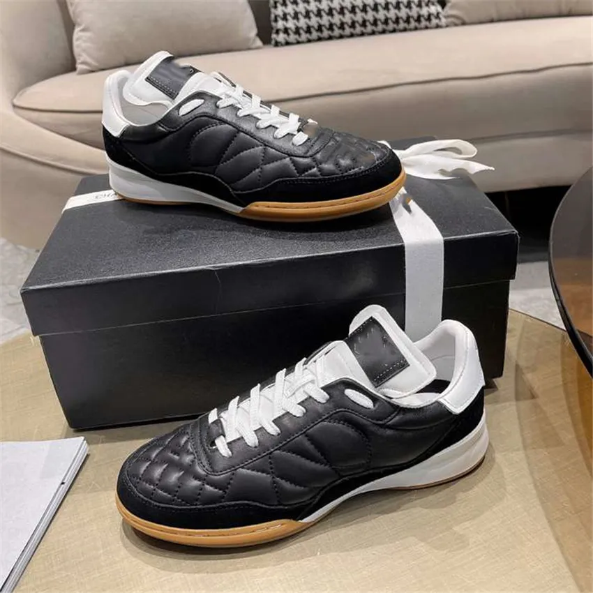 Luxury design Bowling Shoes Channel 2023 fashionable men and women Leather Canvas Letter Logo Casual outdoor Sports running Shoes 012-08