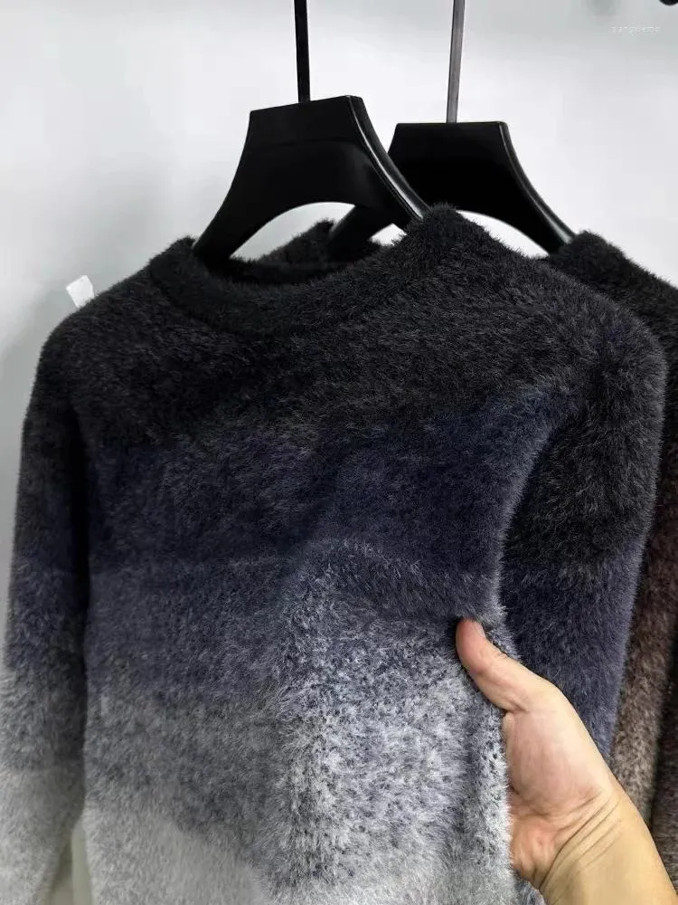 Herrtröjor avancerad varumärke mode gradient tröja 2023 höst/vinter trend koreansk avslappnad plysch förtjockad rund nacke tröja