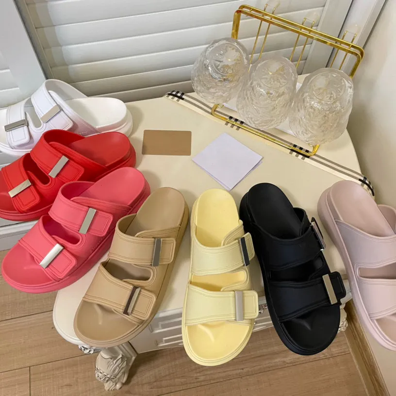 Designer Slipper Luxe Slides Merk Sandalen Vrouw Slide Heren Slippers Platte bodem Flip Flop Design Sneakers Lederen Sandaal door 1978 W266 01