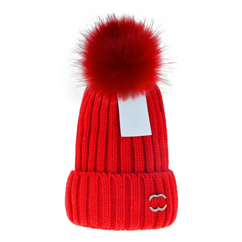 Chapeau de tête décontracté en cachemire pour femmes, chapeau de luxe en plein air, chapeau tricoté pour femmes, coupe cintrée, mode, plusieurs couleurs, style, vente en gros