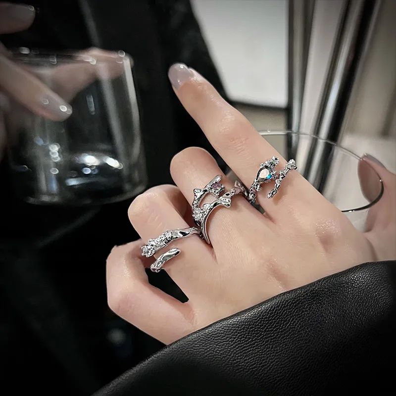 Matching thumb shop rings