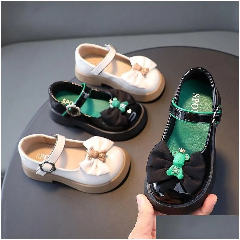 Sandalen Herbst Kinder Schuhe Mädchen Weiche Sohle Leder Süße Schleife Knoten Prinzessin Für Party Mode Studenten 230311 Drop Lieferung Baby K Dh7Se