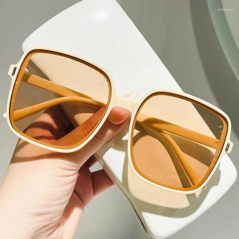 Sunglasses Trendy Ocean Lens Square Men Women's Large Oversized Gradient Color Eyewear Fashion Vintage UV-proof Sun Glasses