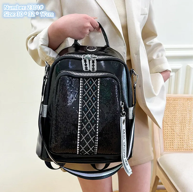 Factory Outlet Ladies Bolsa de ombro da rua Handbag Trend Sagker Joker preto Backpack incrustado de diamante Backpacks de moda decorativa de zíper 2301#