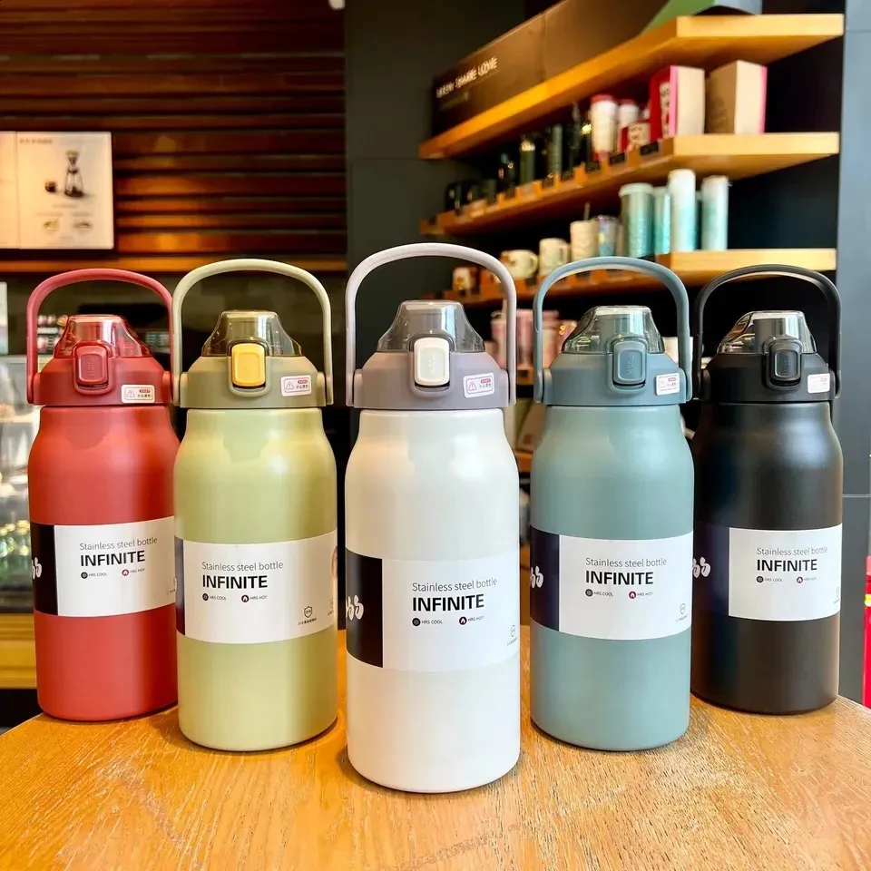 Mugs Large Capacity Stainless Steel Thermos Bottle and Cold Water Vacuum Flask Portable Gym Fitness Climbing Thermal 231118