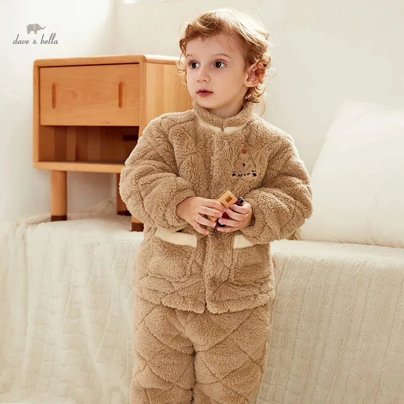 Pijamas Dave Bella Traje de pijama para niños para niño Conjuntos de ropa de dormir de invierno Moda Casual Cómodo de dos piezas DB4237994 231117