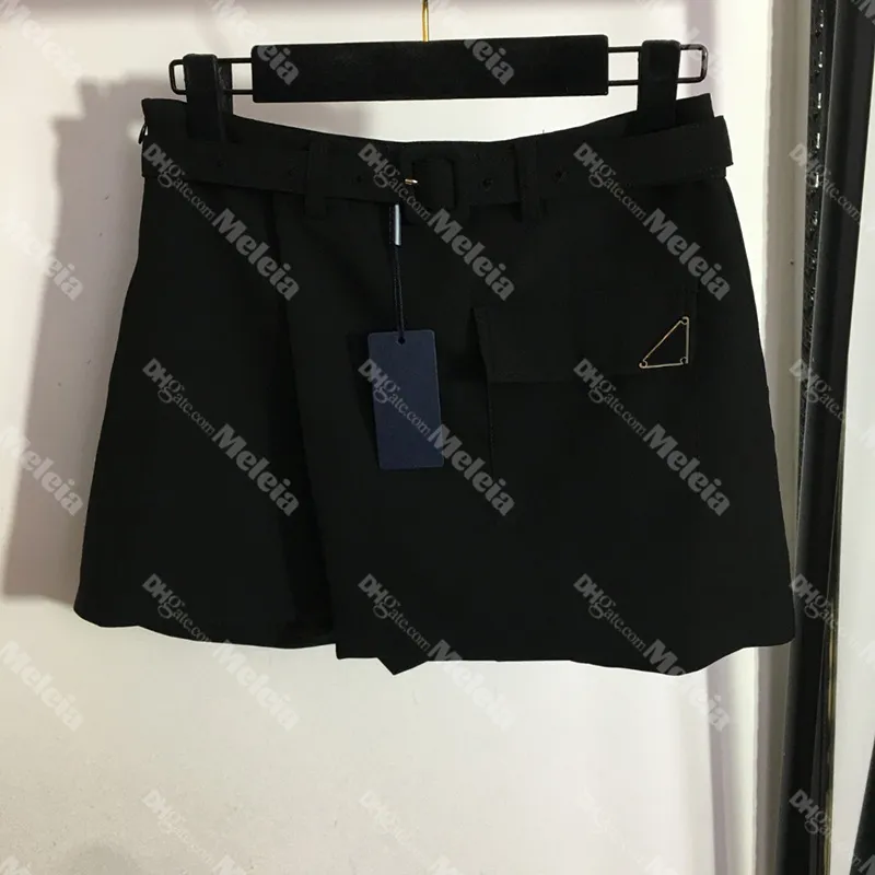Линия юбки женские модные летние шорты Треугольные значки дизайнерские юбки леди путешествий шорты с поясом