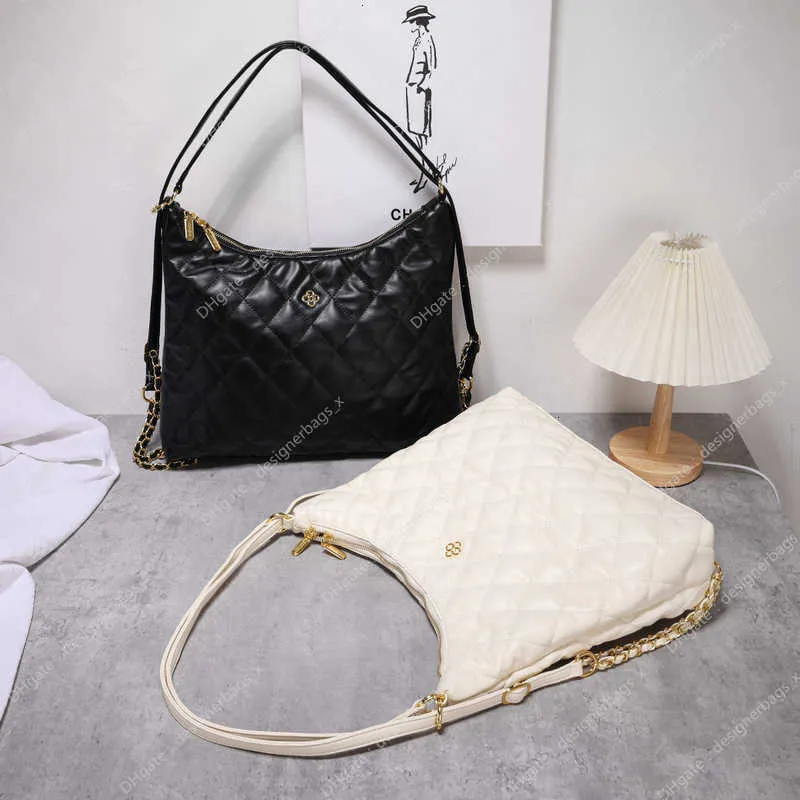 Küçük Tasarım Çantası Kadın Çantası 2024 Sonbahar Lingge Zinciri Tek Omuz Crossbody Bag Moda Tote Çanta 90% Fabrika Outlet Satış