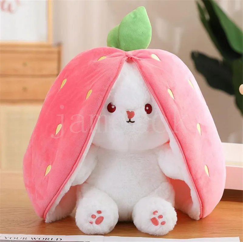Creatief schattig fruittransformatie Bunny Plush Doll Kids cadeau gevulde aardbeien konijn wortel konijnen pluche speelgoed df196