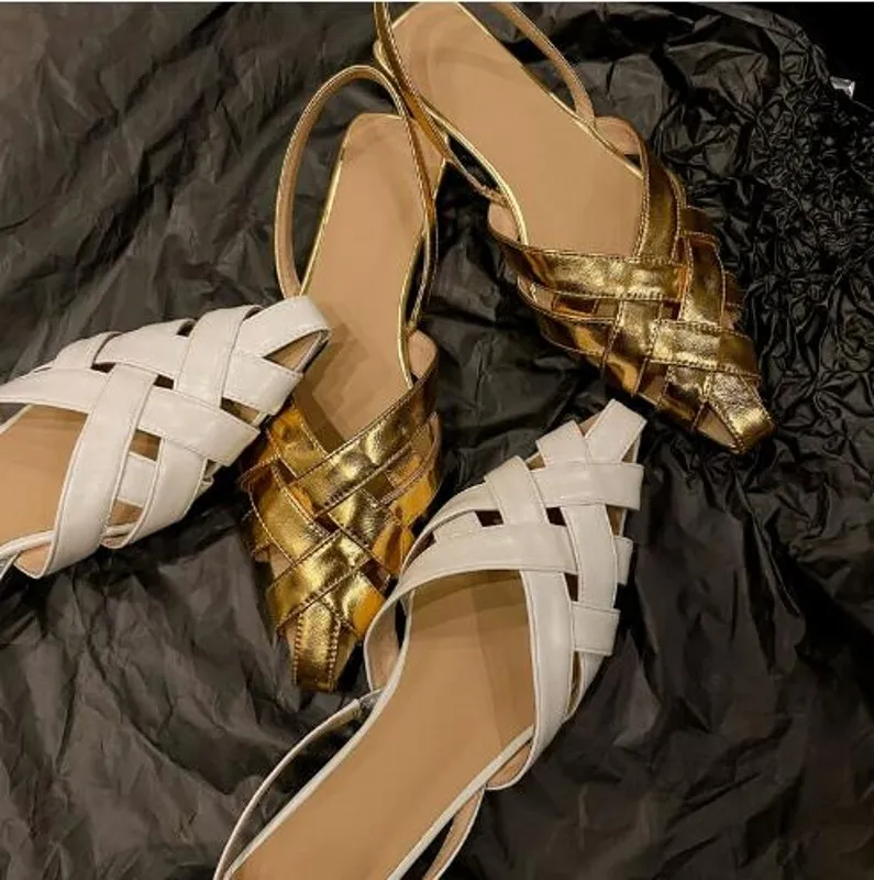 Sandálias de tecer de couro dourado de couro de vaca mulheres mulheres baixas saltos vintage slingbacks cubra sapatos de vestido de dedão Mulheres grandes tamanho 35-41