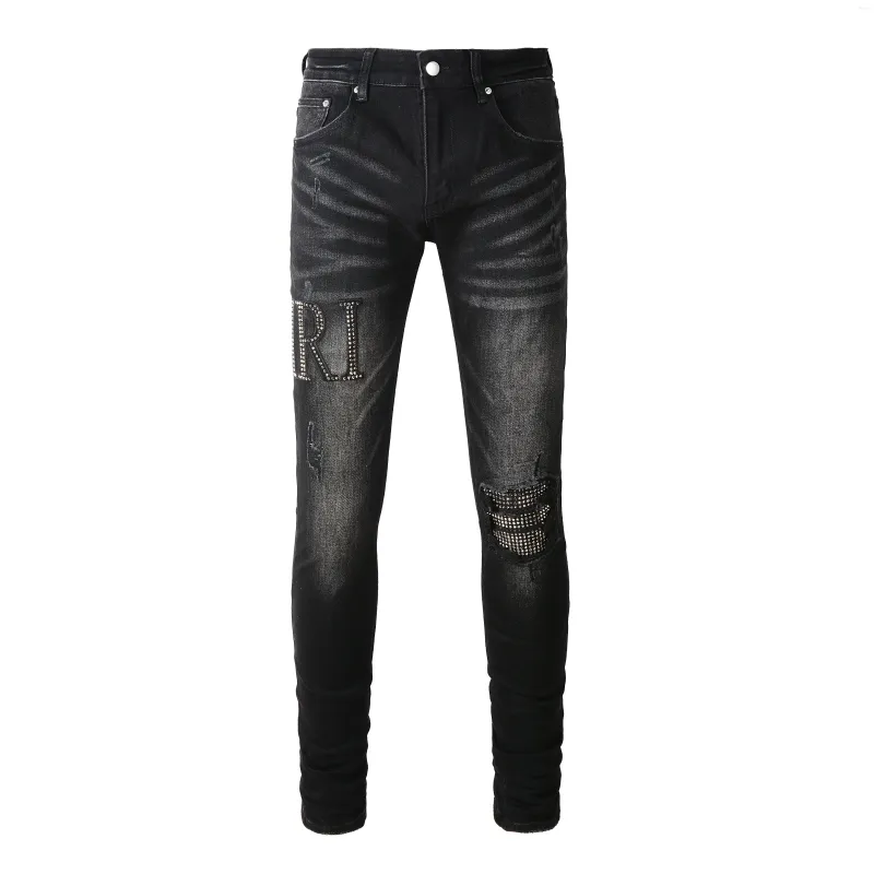 Mäns jeans svart nödställda streetwear mode smala bokstäver med diamantmönster lapptäcke skadad mager stretch rippad