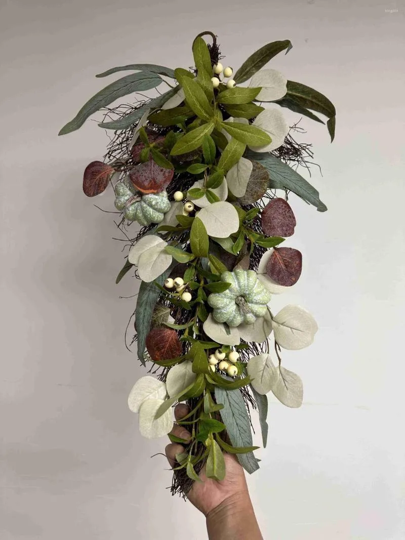 Dekorativa blommor vårfestival sommarpulver vit krans simulering trådlösa julkransar upplyst för yttersäsongsäsong