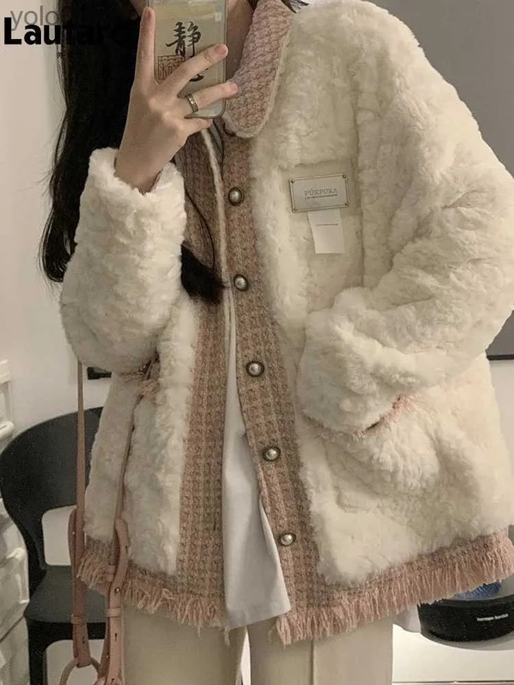 Fourrure Femme Fausse Fourrure Lautaro Automne Hiver Élégant Luxe Chic Élégant Plaid Patchwork Fausse Fourrure D'agneau Manteau Femmes Poches Lâche Chaud Moelleux Veste 2023L231121