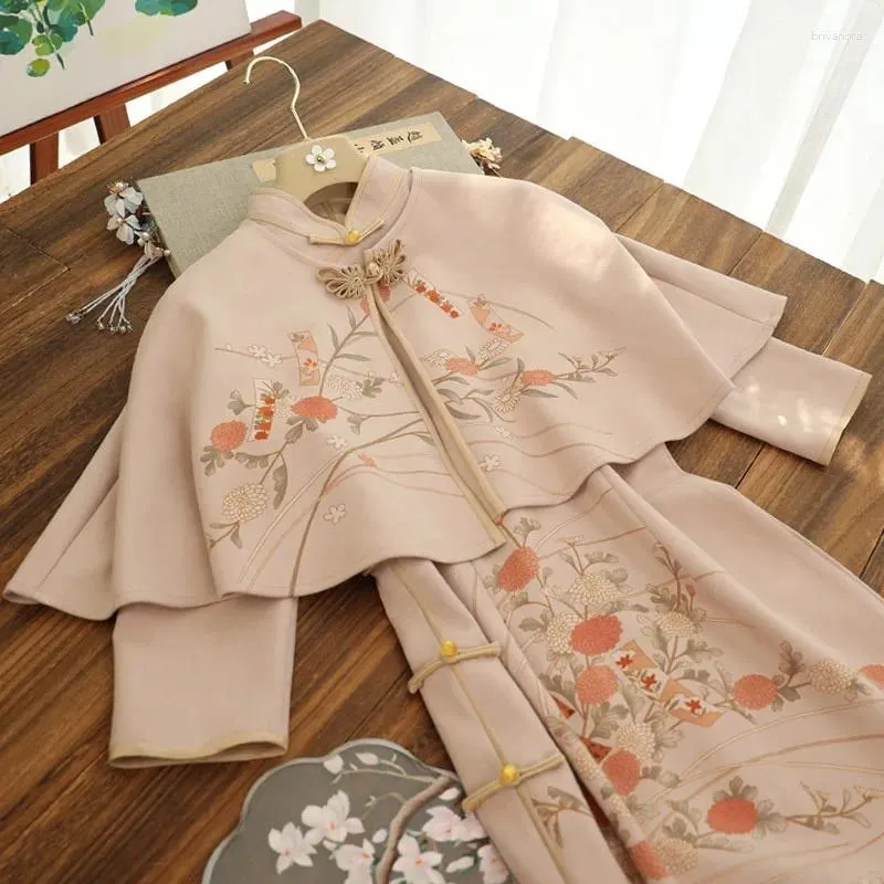 Vêtements ethniques Style chinois Élégant Slim Qipao Robe Châle Deux pièces Femmes Automne Traditionnel Orientale Cheongsams Lady Vintage Robe