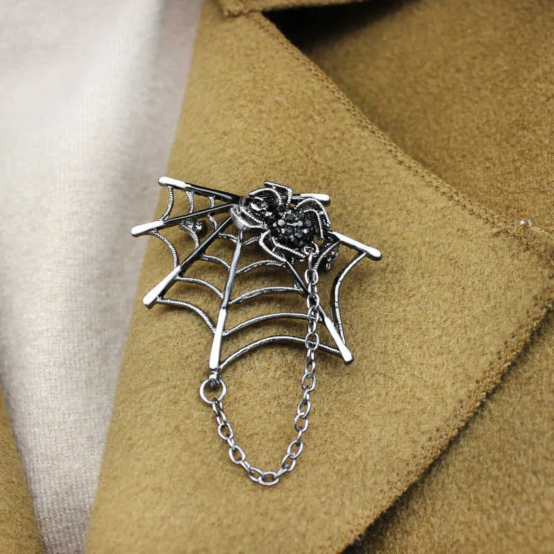 Pins Brooches Delicate Silver colour Cobweb Spider Pins Web Coat Windbreaker Lapel Elegant Female Brooch Gifts For Unisex Female Accessories Z0421