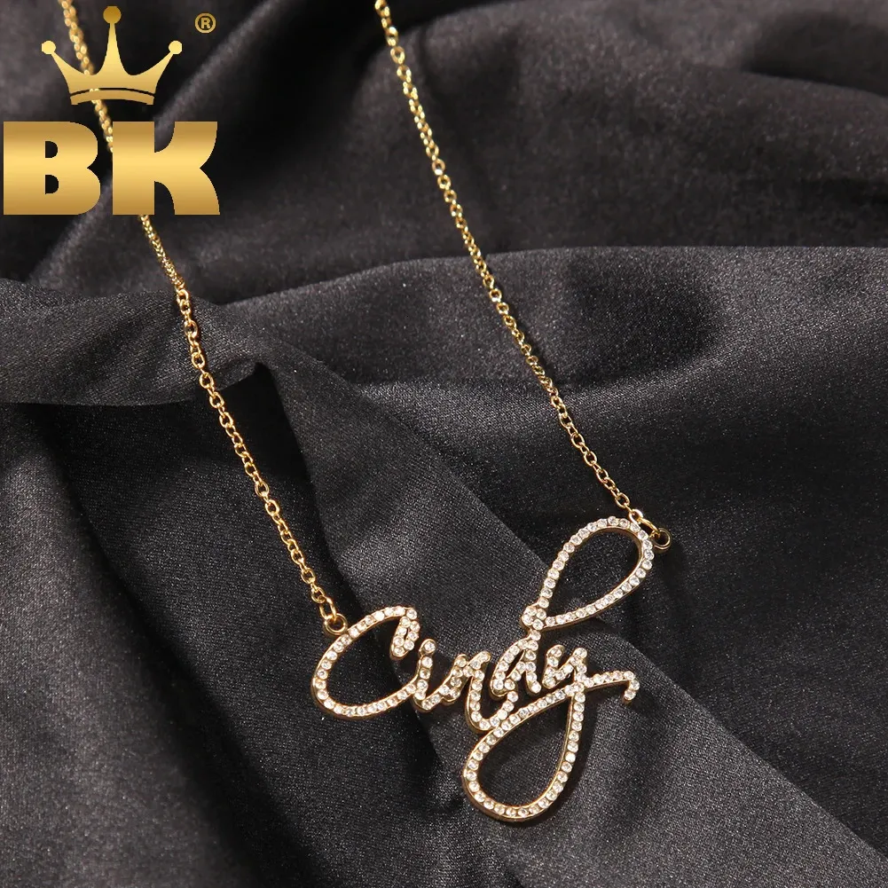 Pendentif colliers le roi BLING personnalisé en acier inoxydable nom tour de cou lettres personnalisées pendentif chaîne collier accessoires pour femmes bijoux 231121
