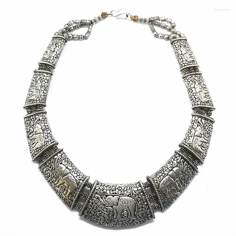 Collier ras du cou véritable tibétain, bijoux à main, métal blanc, cuivre, gravure d'éléphant, huit de bon augure