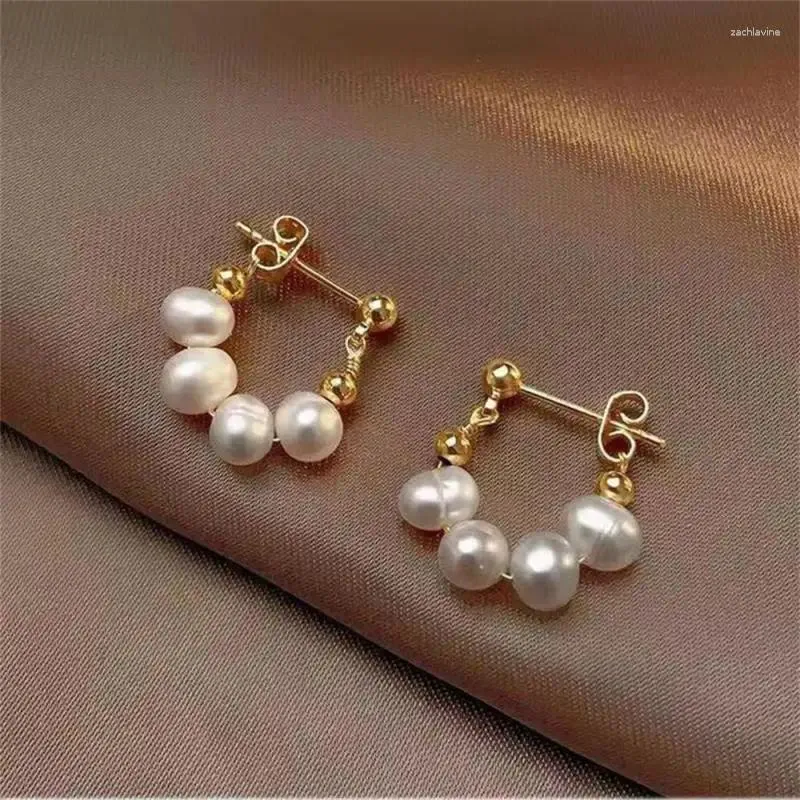 Çember Küpeler Basit İki Kemer Düzensiz Earhook Küpe Vahşi Alerjik Aksesuar Değil Vintage İnci Moda Azınlığı Soluyor