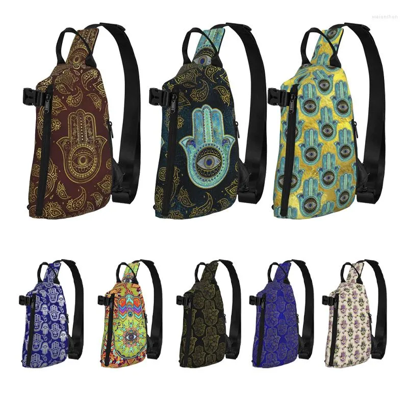 Duffelpåsar Dekorativ hamsa hand med Paisley Bakgrund Shoulder Chest Cross Bag Diagonalt Casual Messenger Travel Handväska