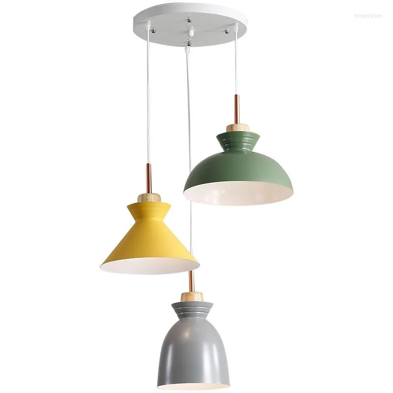 Hangende lampen 3 in 1 Noordse macaron kleuren conische aluminium schaduw met rubberen hout E27 led -droplights matgeel / groen koordopname