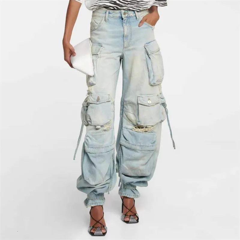 Kvinnors jeans spring i kvinnors jeans tvättade process koreanska mode slitna lastbyxor stora namn bomull raka byxor y2k kläder 230421
