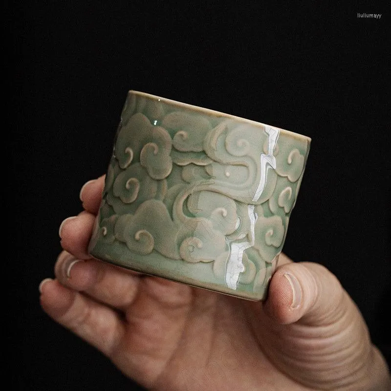 Tazze Piattini Tazza in ceramica europea Dipinto a mano Nuvole di buon auspicio in rilievo Decor Tazza d'acqua Tavolino da caffè Tazze da tè per la casa moderna