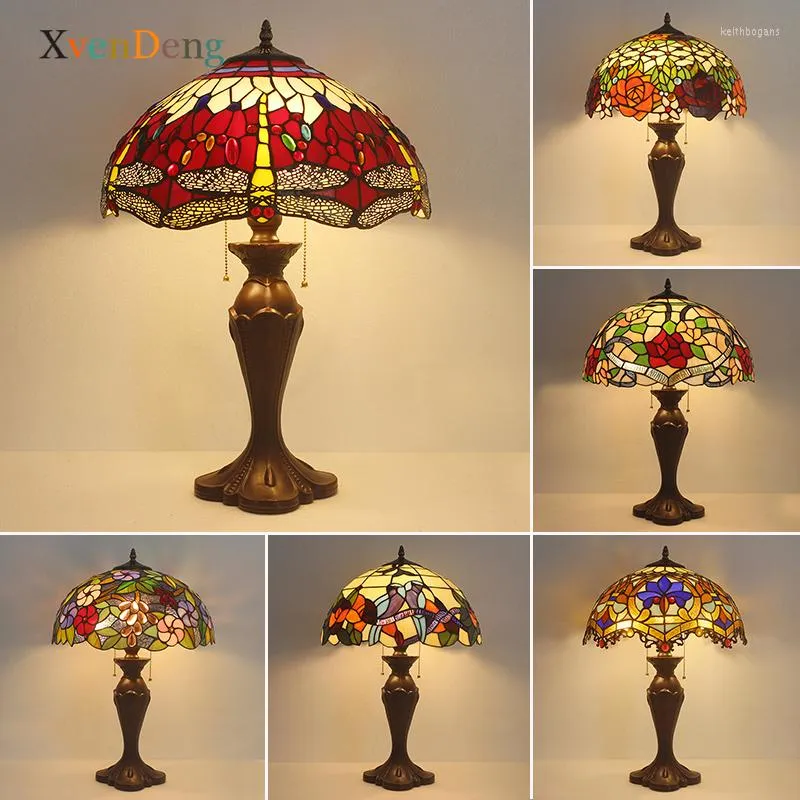 Lampes de table Europe vitrail pour chambre chevet salon décor lampe de bureau Tiffany libellule Rose luminaires debout