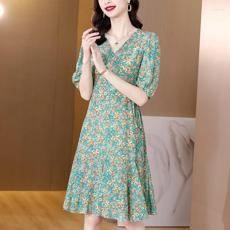 Casual jurken 2023 zomer korte mouw mode mode Chinese stijl temperament v-hals veter dunne bloemen rok