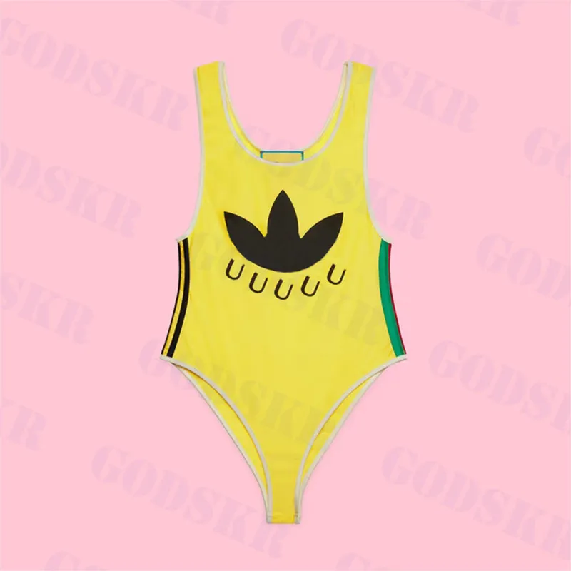 Designer Gul Bikini Dam One Piece Badkläder Trendig Stripe Baddräkt Sommar Beach Dam Baddräkt