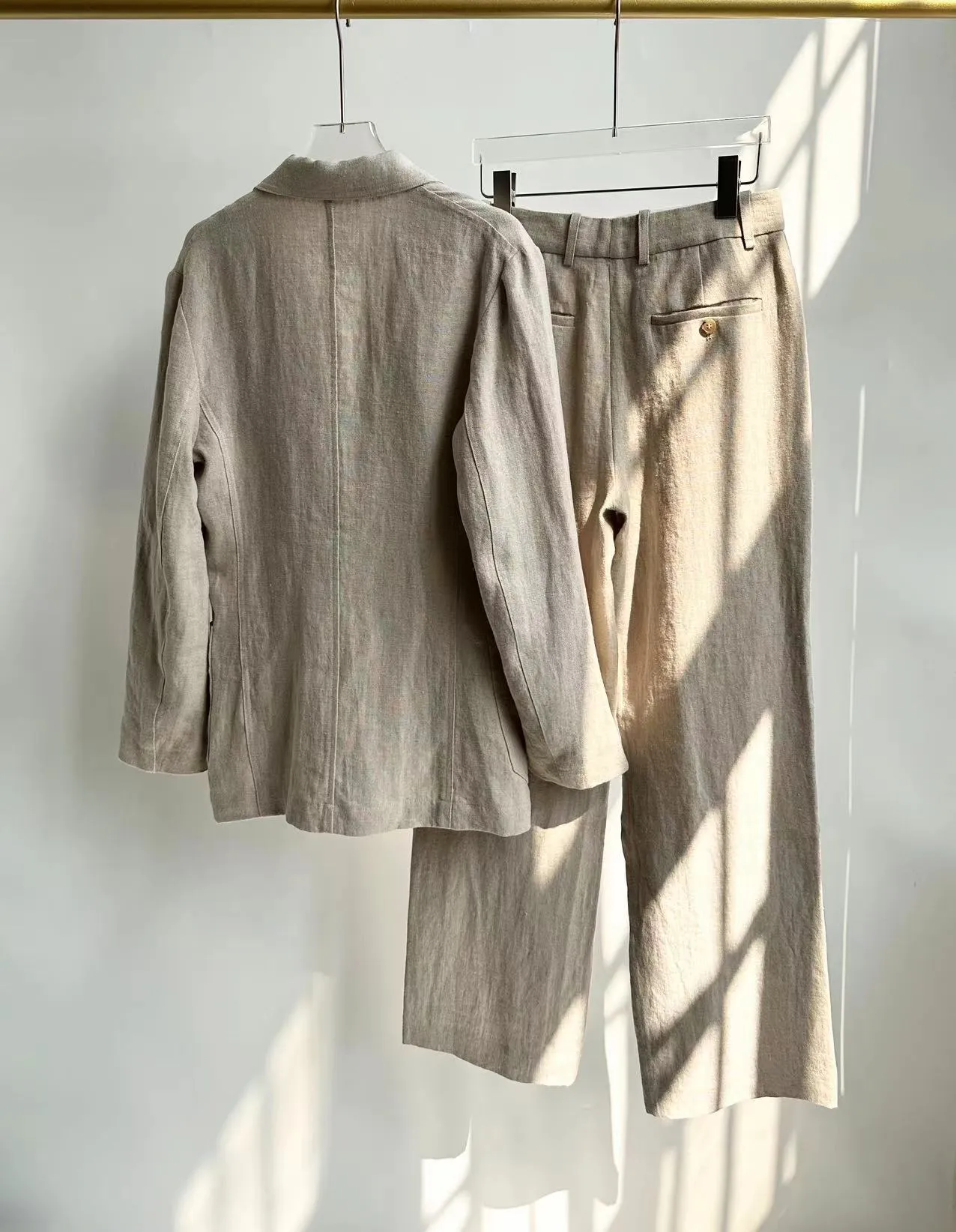 TOTEME Damski zestaw pszenny Line Multi Pocket Slim Fit Style Suit Płaszcz+Spodnie