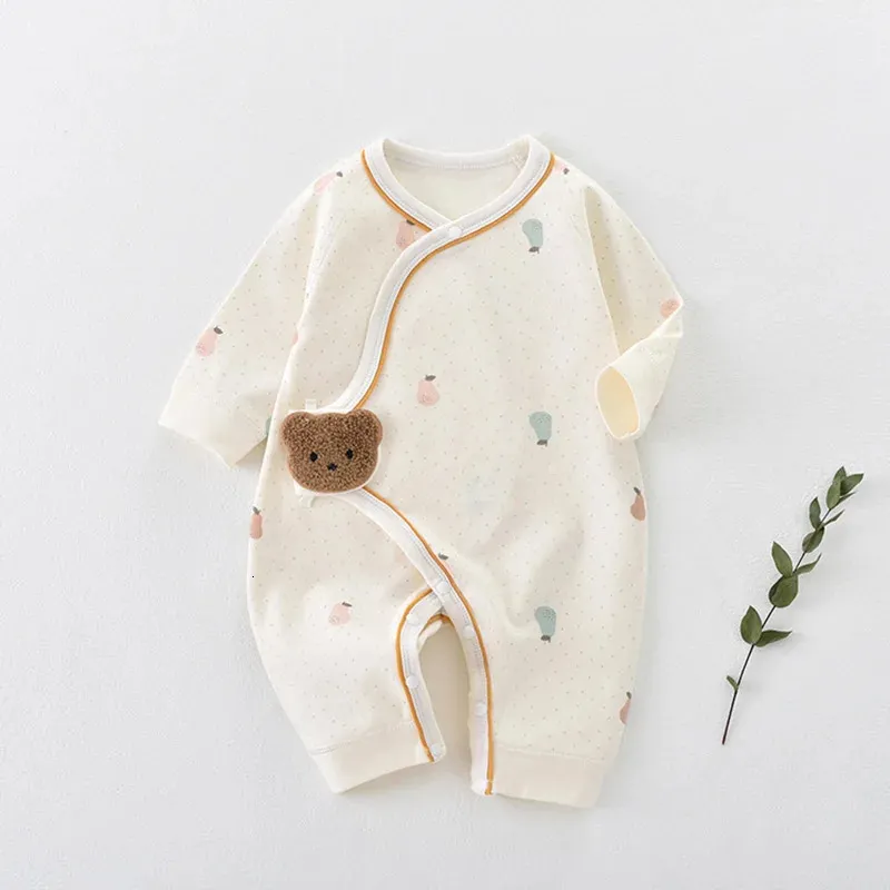 Rompers Baby Casual Jumpsuits Cute Bear Born Romper Cartoon Infant Boy Girl Ostrocie Ostra piżama 231120
