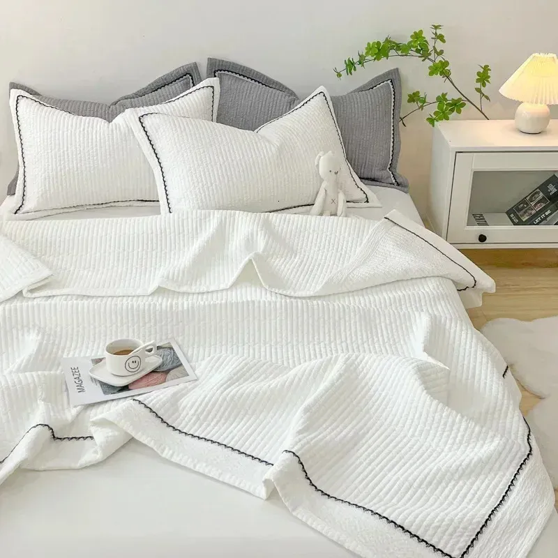 Комплекты постельного белья, стеганое летнее одеяло во французском стиле, элегантное одеяло принцессы с пузырьками, кондиционер, удобное для кожи одеяло 231121