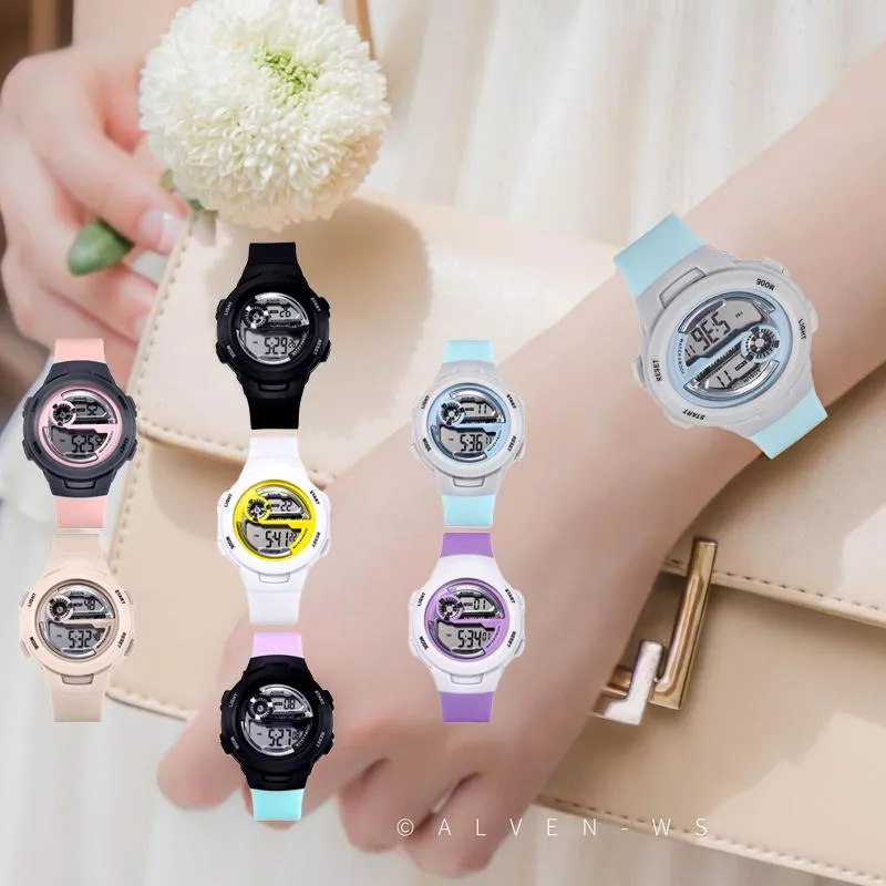 Wristwatches Fashion Women Watch 30M Waterproof Sport Watches Trendy Ladies Digital Top Brand Gift Outdoor Quartz Clock WatchsWristwatches
