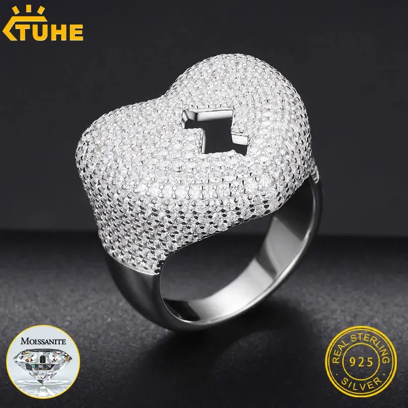 Wedding Rings High quality jewelry VVS1 with certificate heart shaped ring cracked silica suitable for womens rings S925 silver classic girl 231121