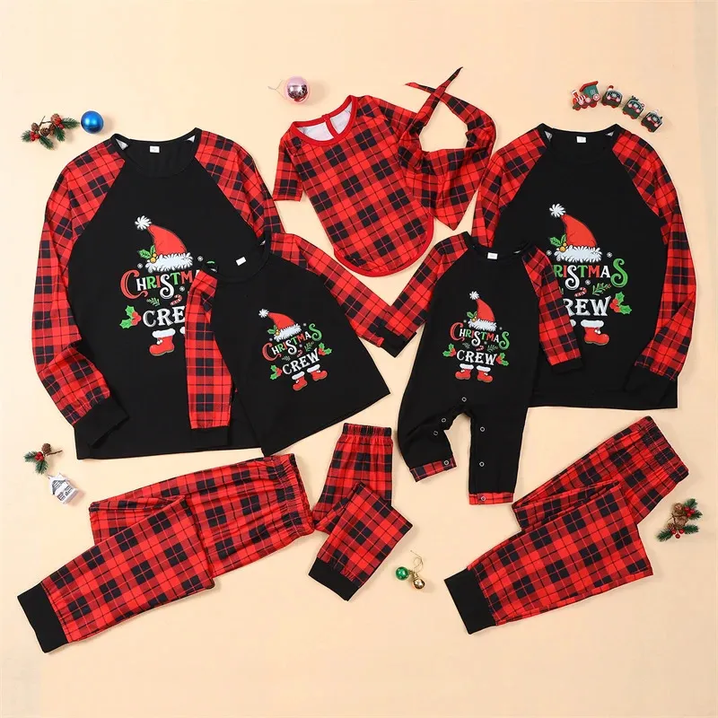 Family Matching Outfits Mother Kids Baby Dog Pajamas Sets Daddy Mommy and Me Xmas Pj's Clothes Christmas Family Matching Outfits Look Plaid Father 231121