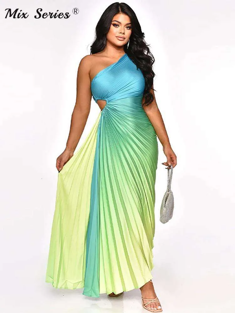 Elegant Gradient Pleated Maxi Dress - Summer Sleeveless Style, Shop Now!  Best Seller