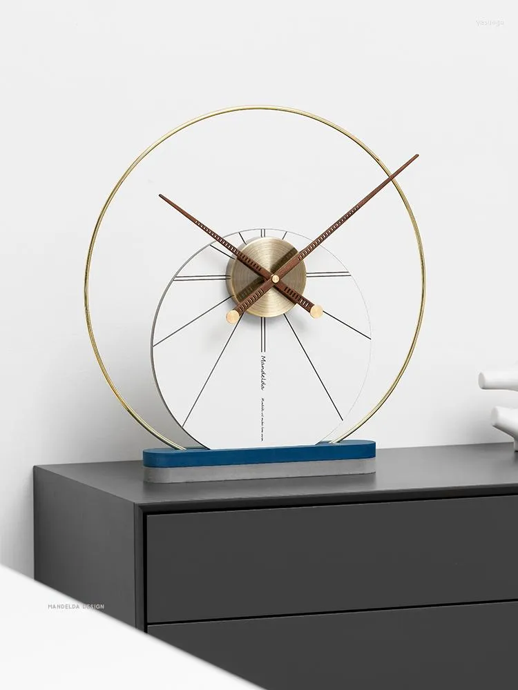 Table Clocks European Stylish Wall Desktop Clock Modern Design Nordic Nixie Desk Home Decor Luxury Budzik Assessories 50ZZ