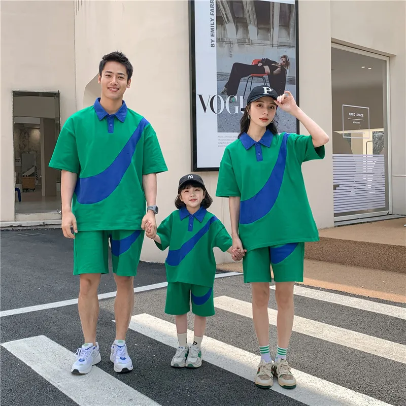 Conjuntos De Ropa Familiar A Juego Para Mamá Papá E Hijo Hija Atuendos A  Juego De Niños Ropa De Verano De Moda Coreana Y Niña Igual Set 230421 De  17,2 €