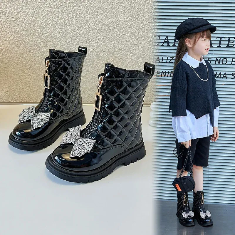 Boots Girls Autumn Glossy Chelsea Boots Winter Winter Kids Propostoile Rhinestone Bow Little Princess Casual Corean Boots 231121