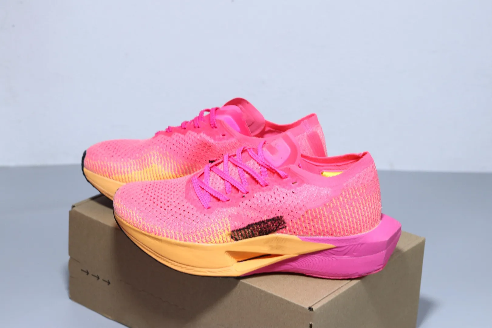 Discover 111+ colourful sneakers for men latest