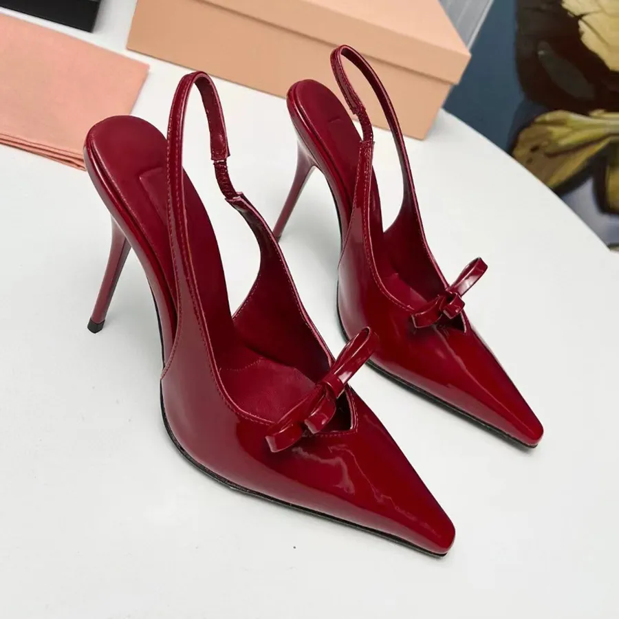 Ferragamo Gancini Pointed Toe Ferragamo Slingback Heels SHOE